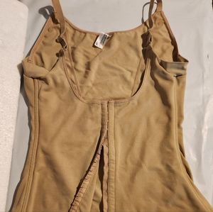 XL shapewear nude/tan